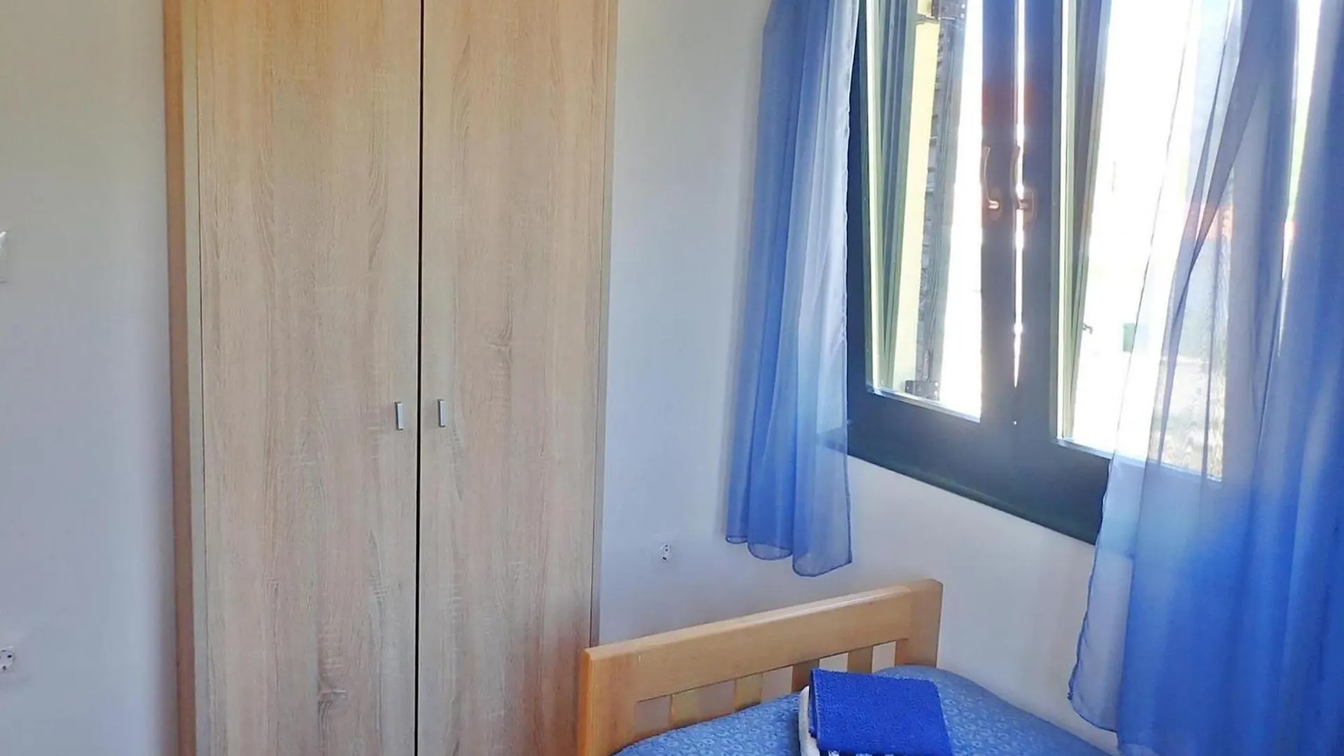 Apartment Adriana In Seline With Seaview